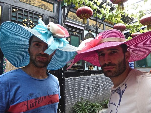 Каково путешествовать гей-паре по Азии. Реальный опыт 18-месячного трипа