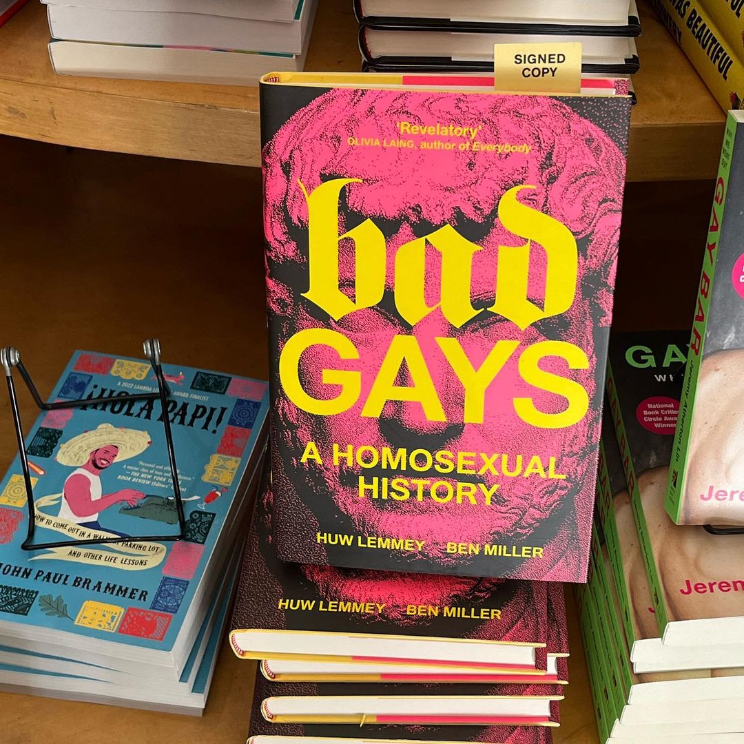 11 лучших книг 2022 от англоязычных ЛГБТК+ авторов