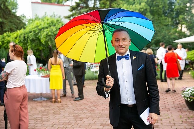Интервью с главой «Лиги геев Литвы» Владимиром Симонко